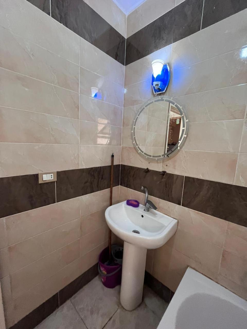 Taher Cairo Hostel Екстериор снимка